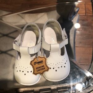 Angel T-strap White size 3